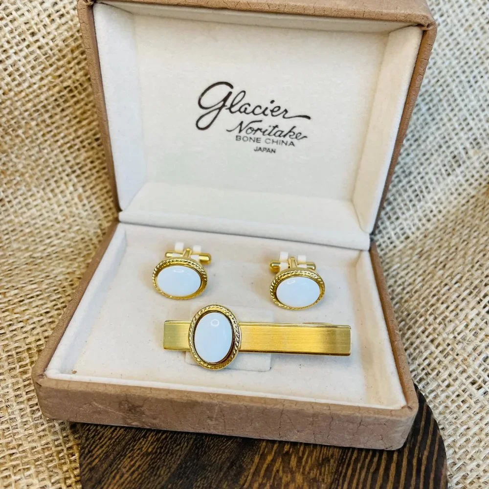 Vintage Noritake Sun Eagle Glacier Milk Glass Gold Plated Cufflinks Tie Clip Set